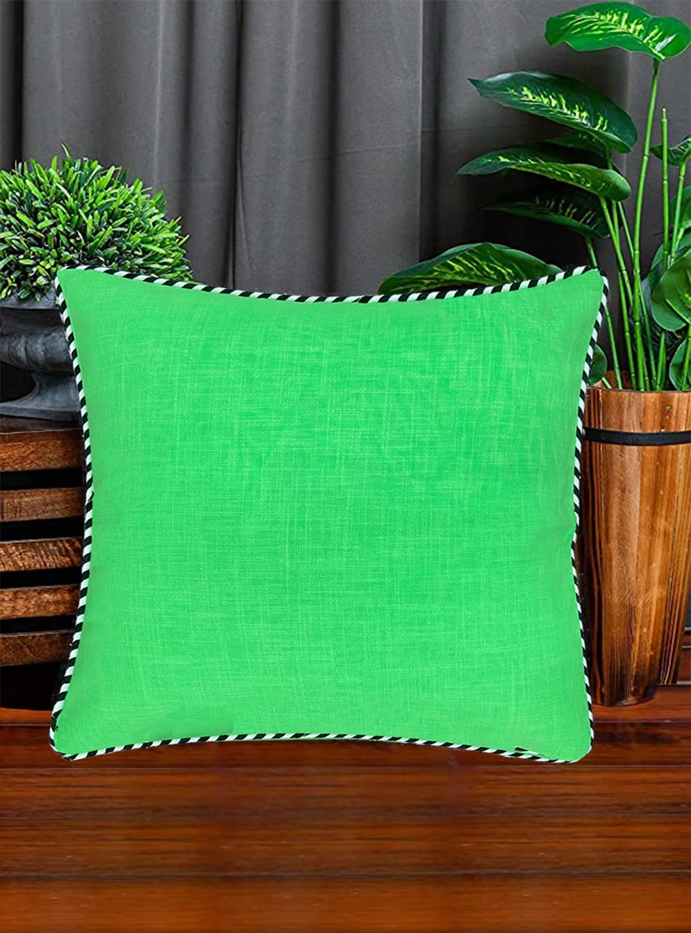 Green Cushion Cover 22"x22"