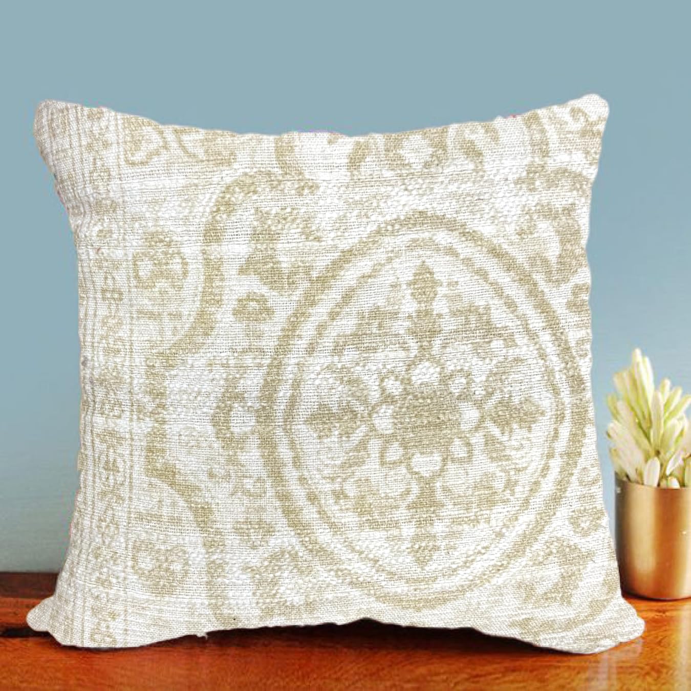 White Cushion Cover 20"x20"