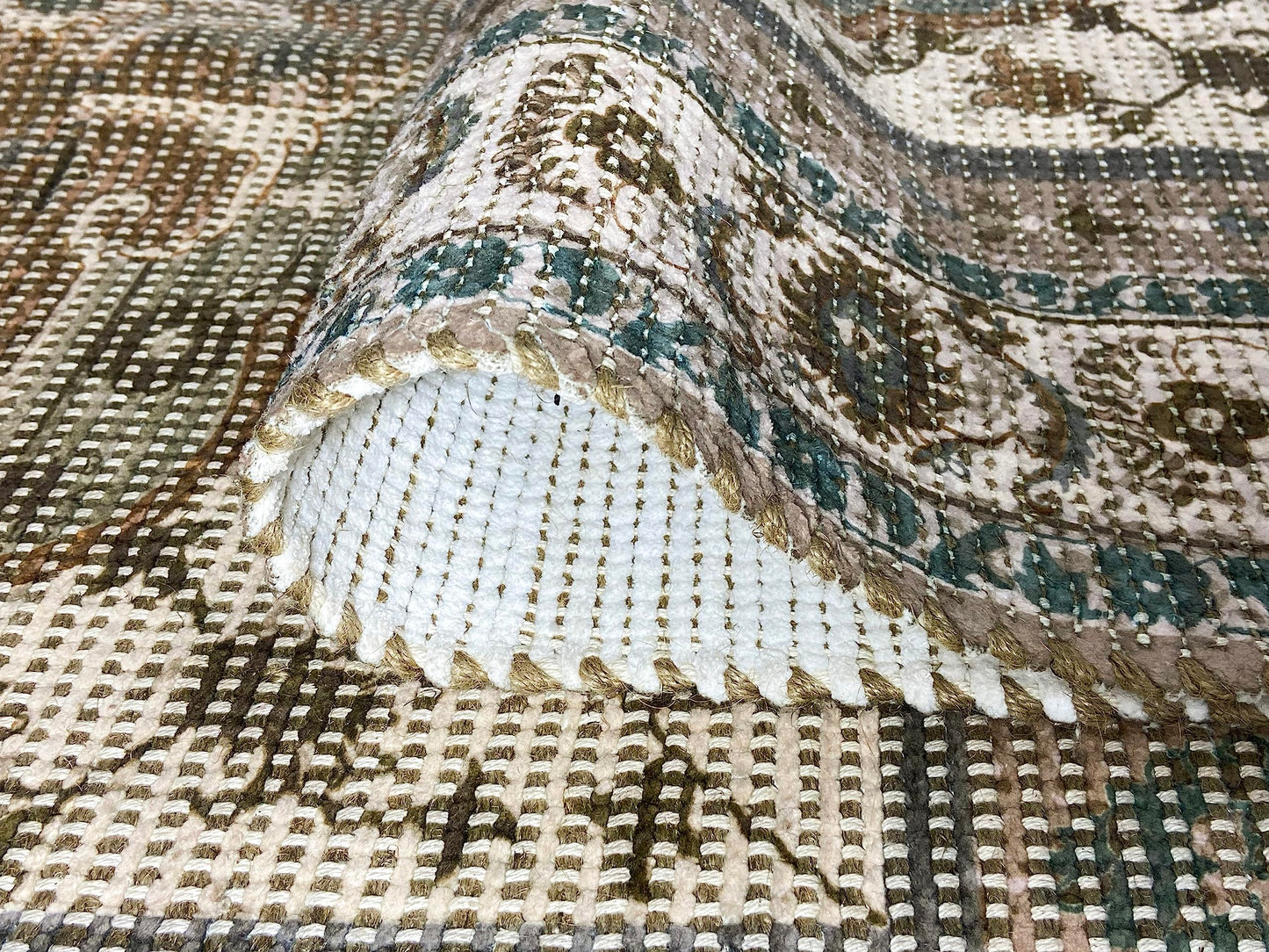 Green Cotton & Jute Floor Carpet