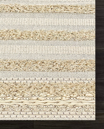 Cream & Daisy White Floor Rug